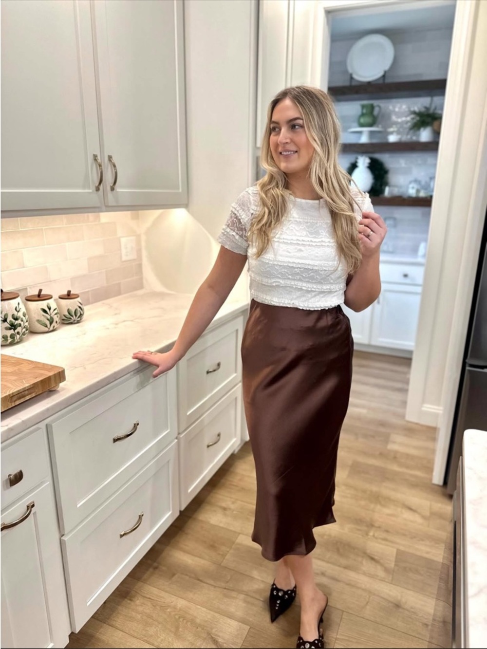 Elegant Satin Midi Skirt in Burgundy